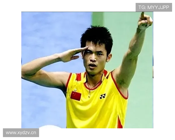 林丹家里一刷屏：奖杯堆成墙、名牌包随手丢，感觉走进了运动员版豪门